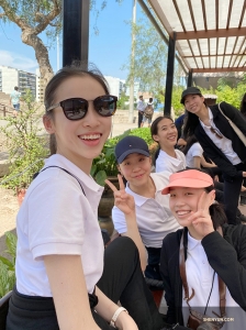 After sightseeing, it's time to get something to eat!

(Photo by Annie Li) 